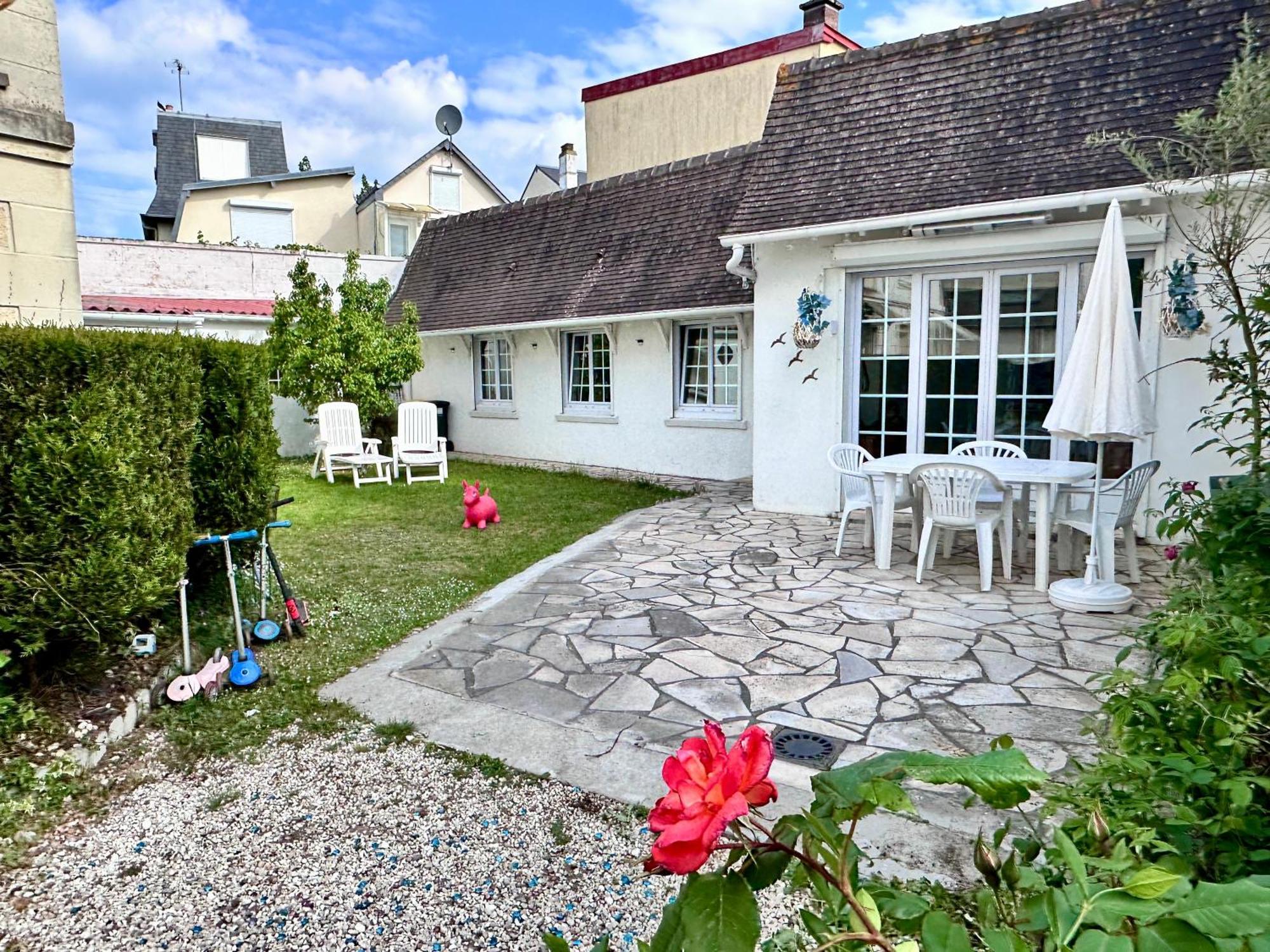 RELAX HOME au centre avec jardin privatif Deauville Extérieur photo
